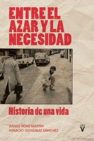 Imagen de cubierta: ENTRE EL AZAR Y LA NECESIDAD